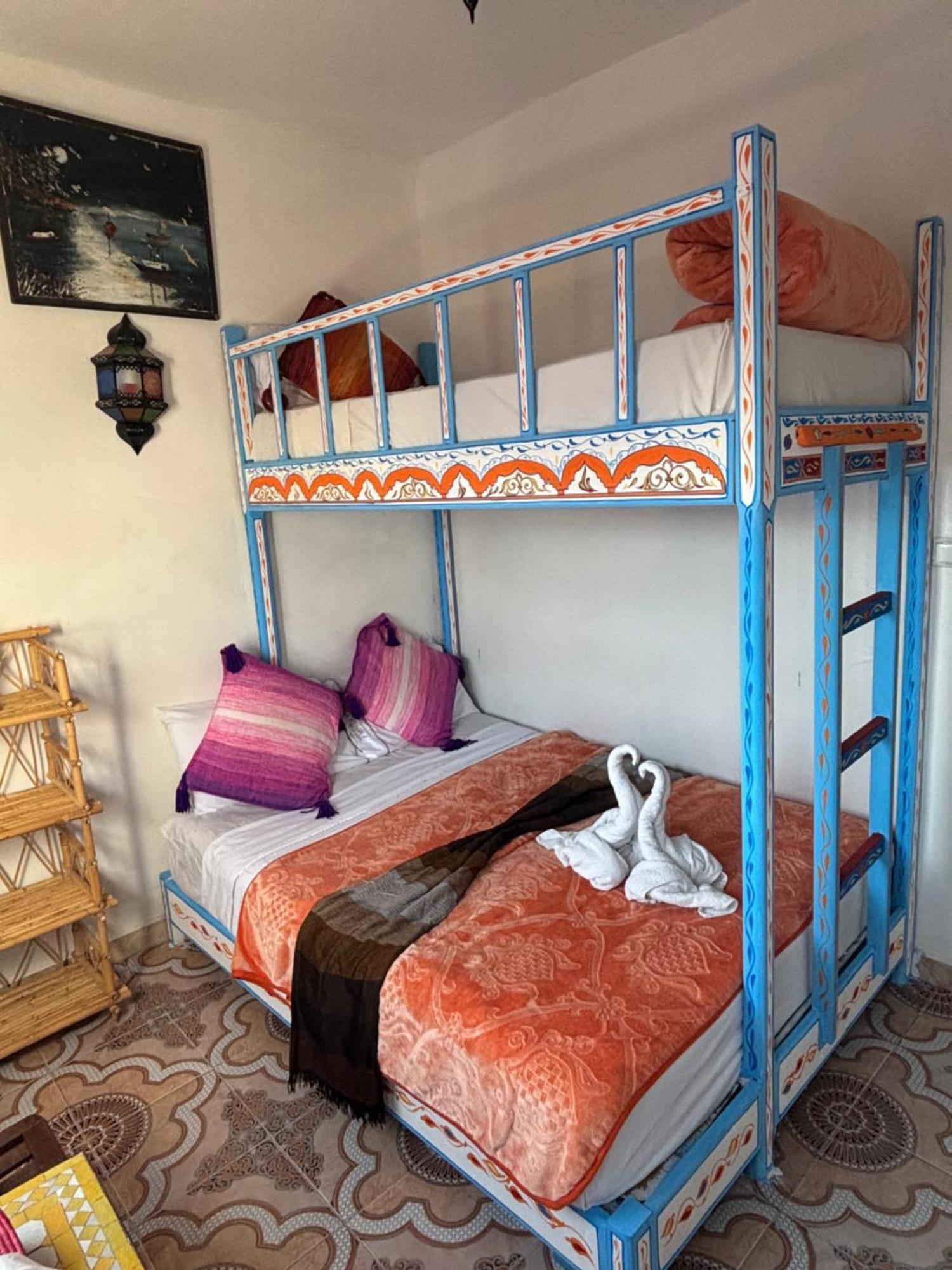 Hotel Sakura Chefchaouen Eksteriør bilde