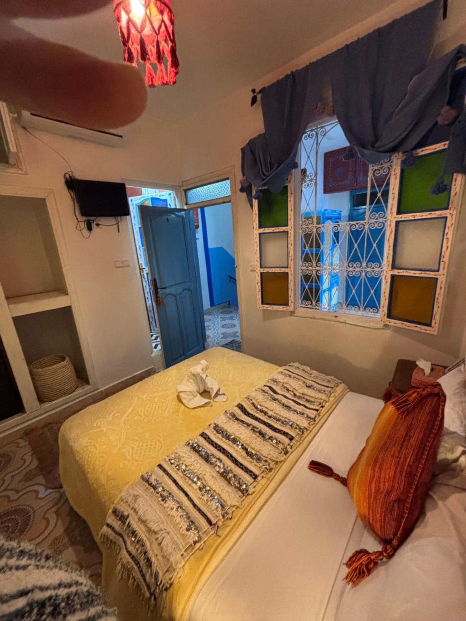 Hotel Sakura Chefchaouen Eksteriør bilde